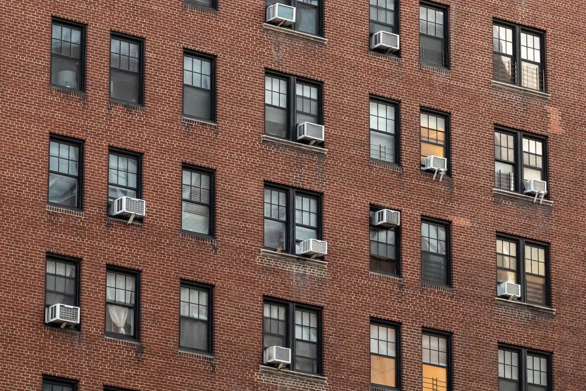 Fortress $2 Billion Property Bond Likely to Miss Payment Date