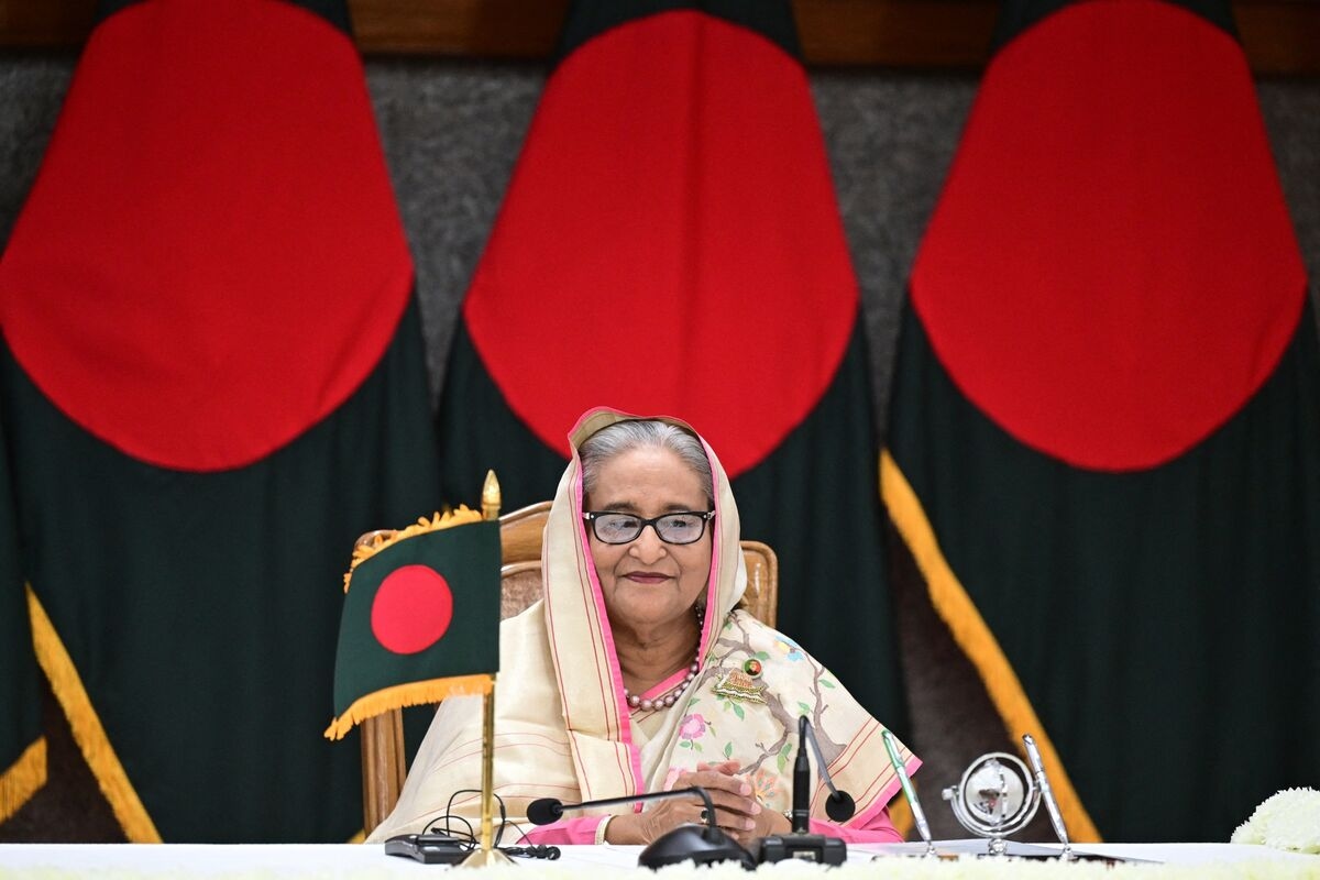 Bangladesh Court Sentences Ex-PM Hasina to Prison for Contempt