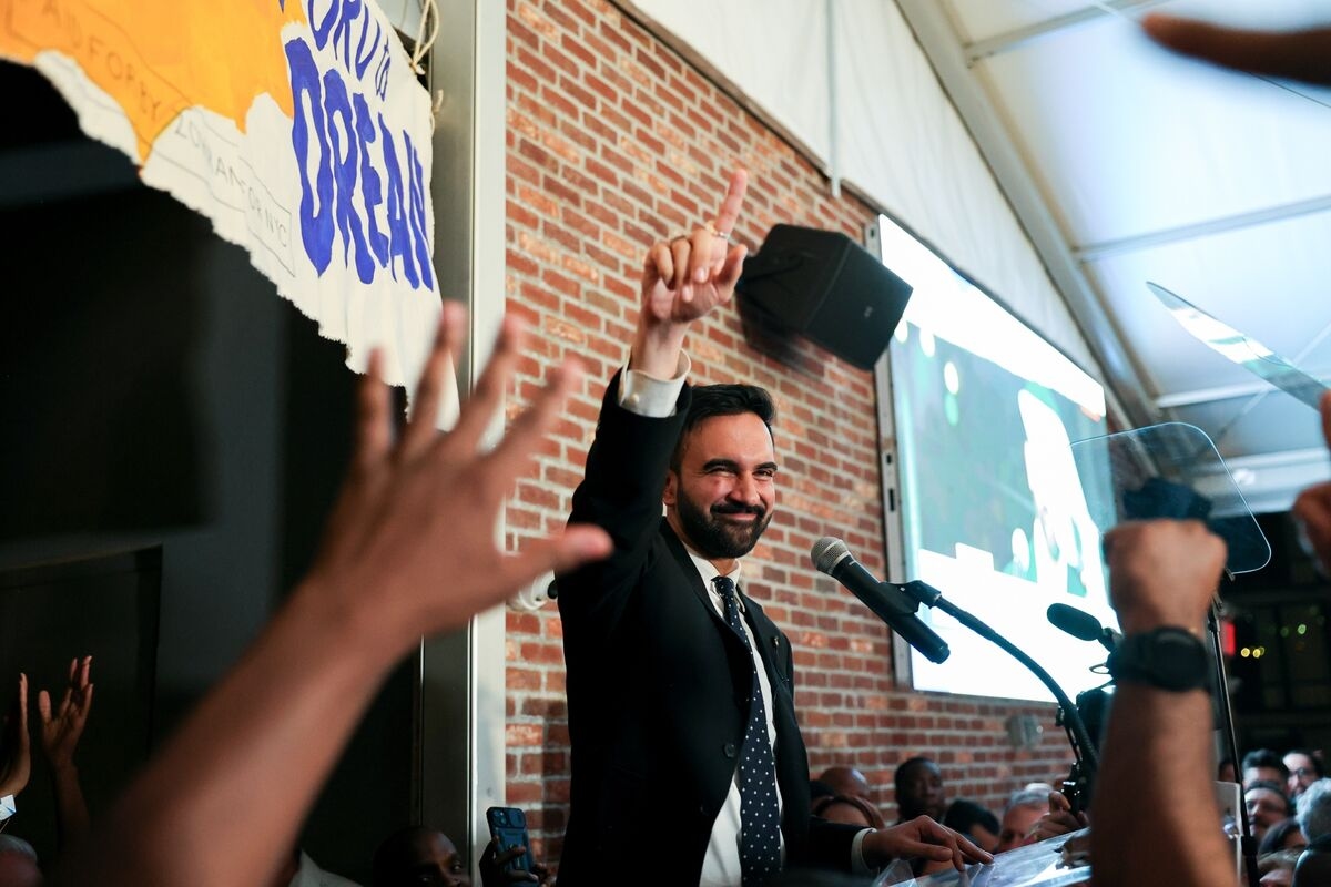 NYC Democrats Rebuke Establishment With Vote for Zohran Mamdani