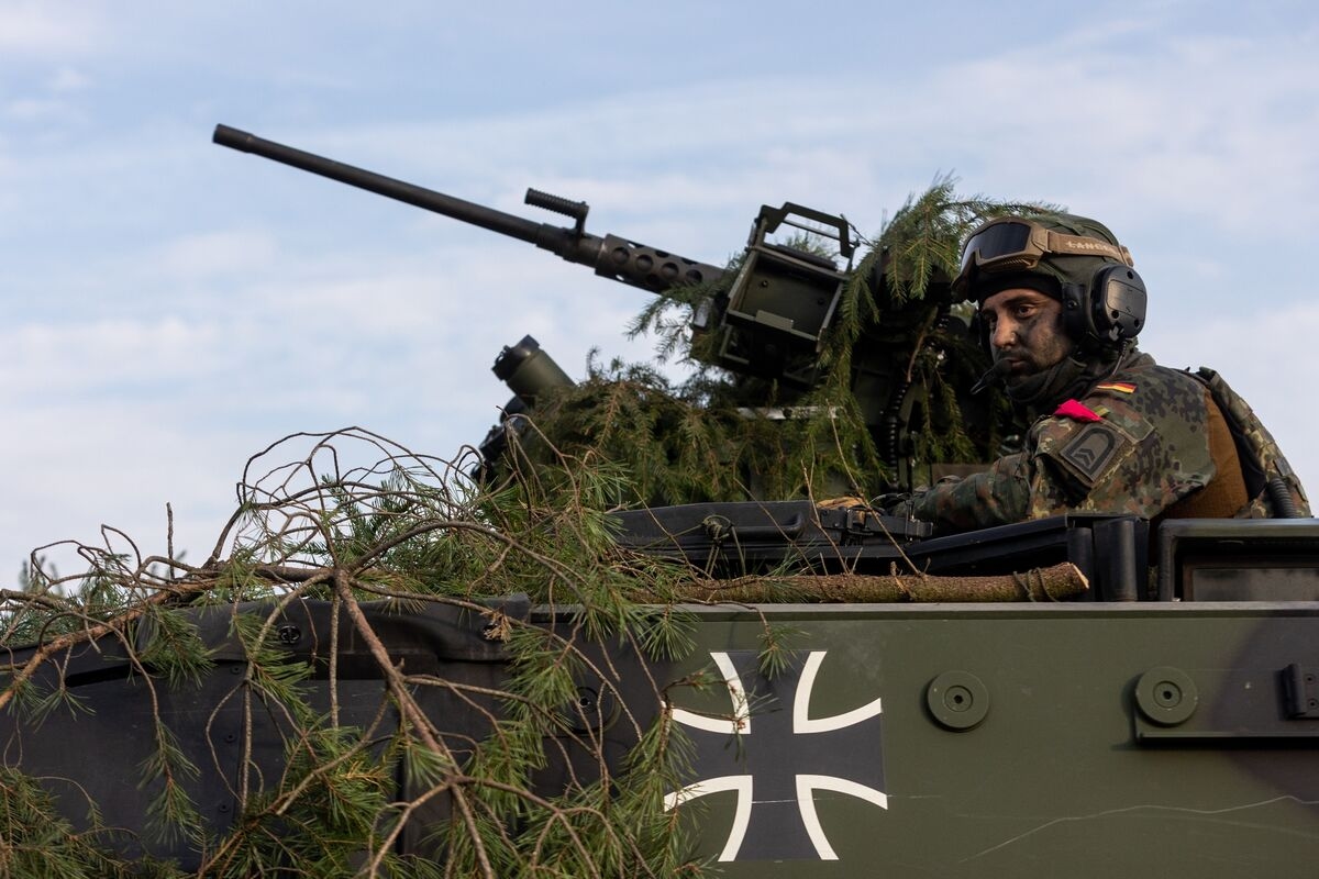 Germany Prepares €25 Billion Tank Order to Ramp Up NATO Brigades