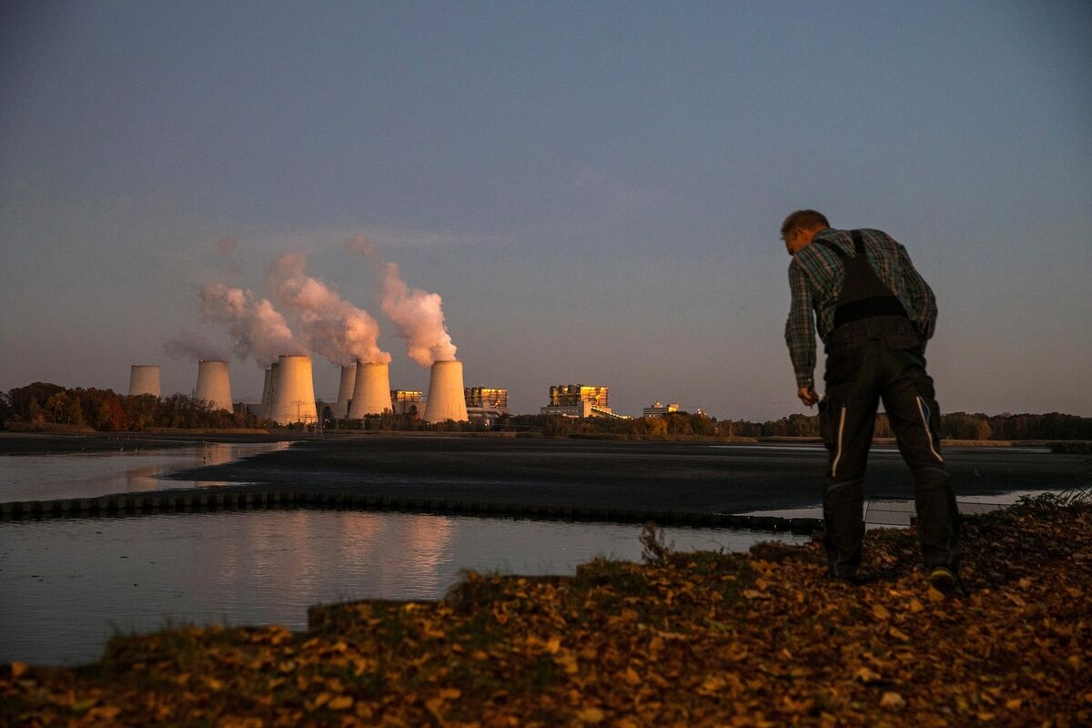 EU Set to Open Doors to Imported Carbon Credits Under 2040 Goal