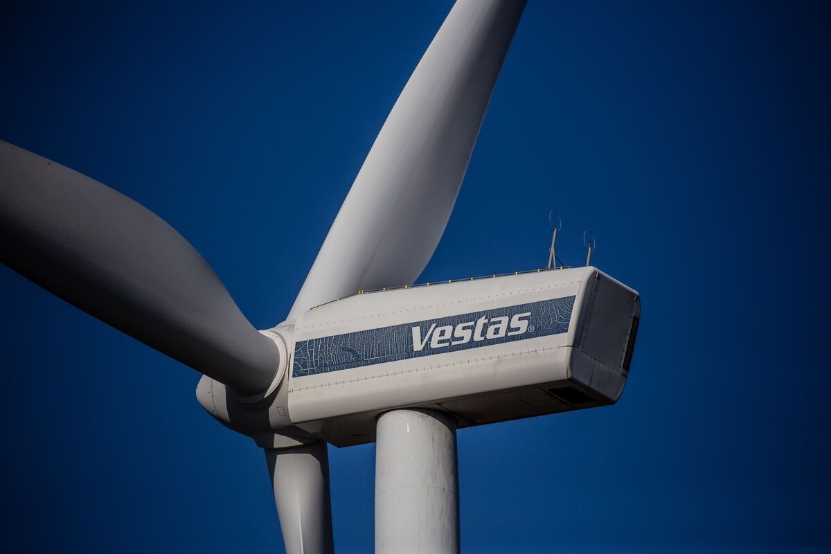 Vestas CEO Says EU's Fragmented Policy Puts Wind Energy at Risk