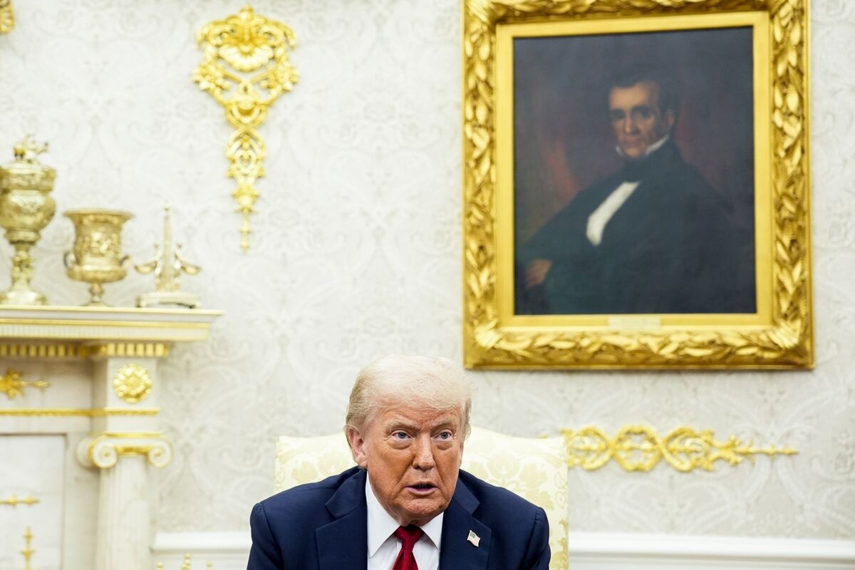Trump Signals Growing Impatience With Russia