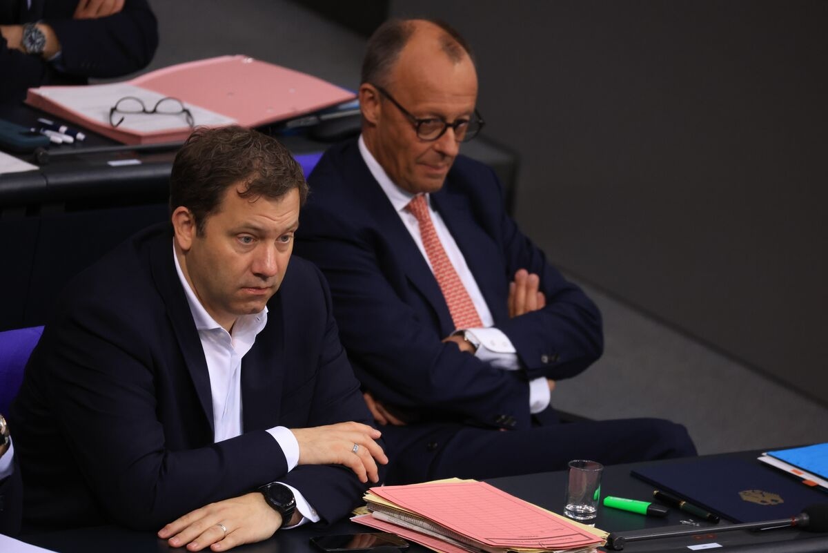 Merz's Domestic Stumbles Show His Power Base Is Under Strain