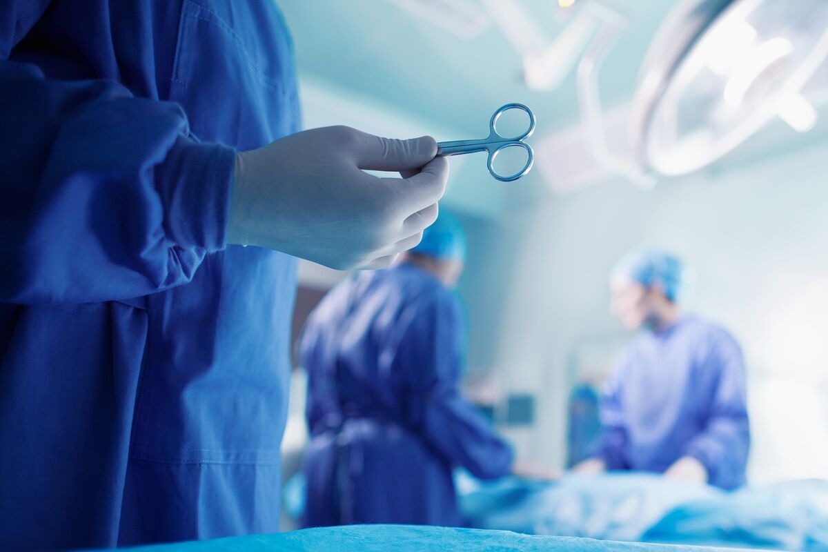 AI Spine Surgery Firm Carlsmed Raises $100.5 Million in IPO