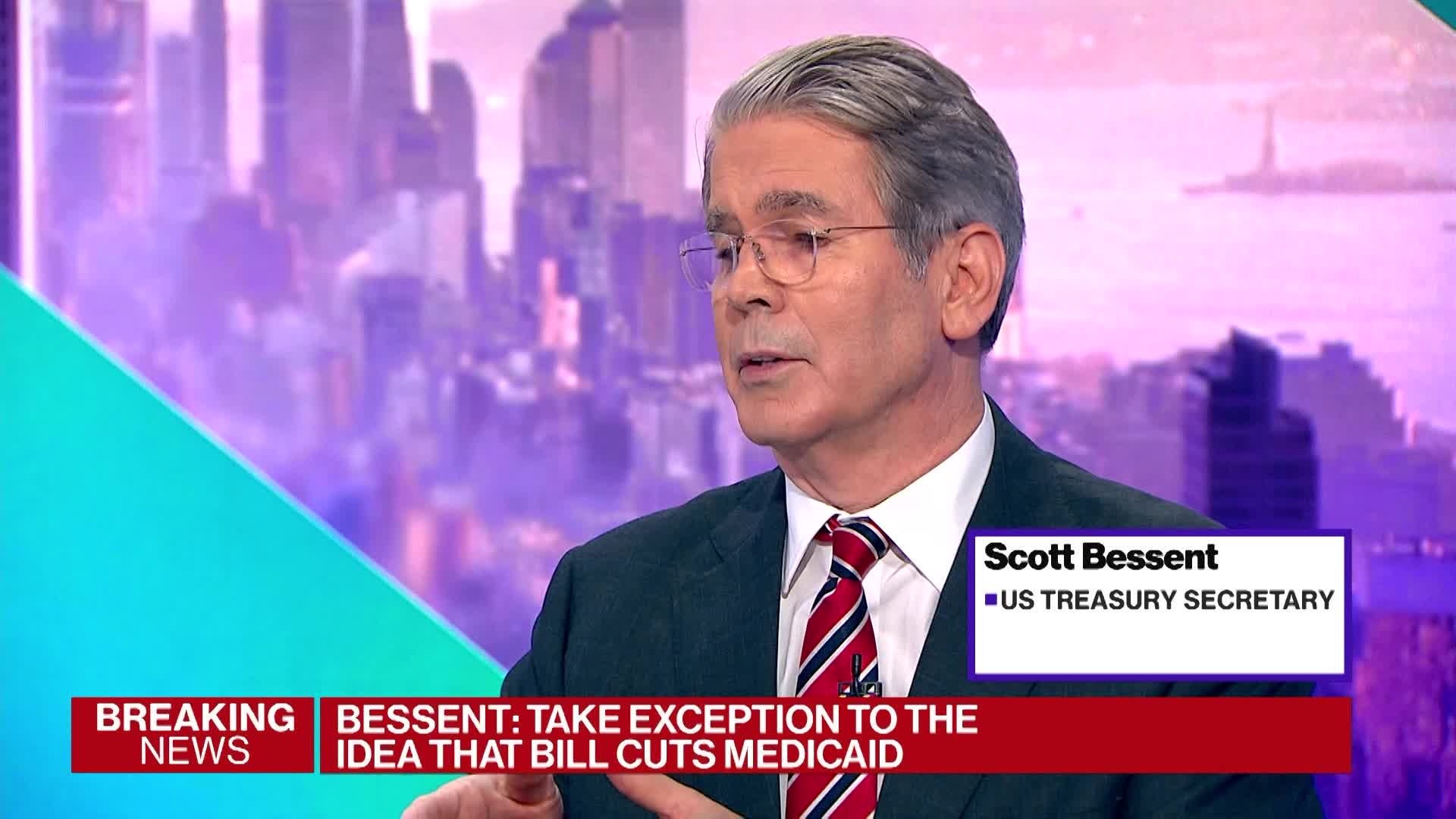 Bessent Says Inflation 'Tame,' Yield Curve Can Drop