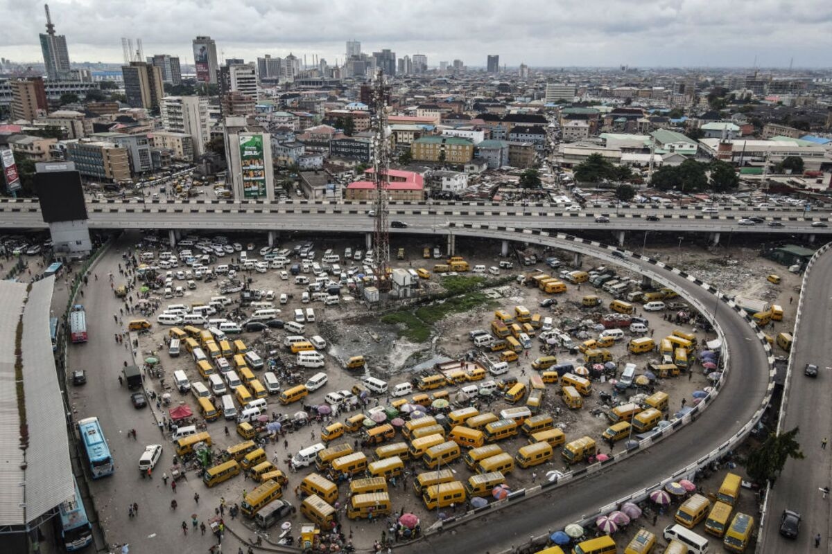 Nigeria Secures $747 Million Loan for Controversial Road Project