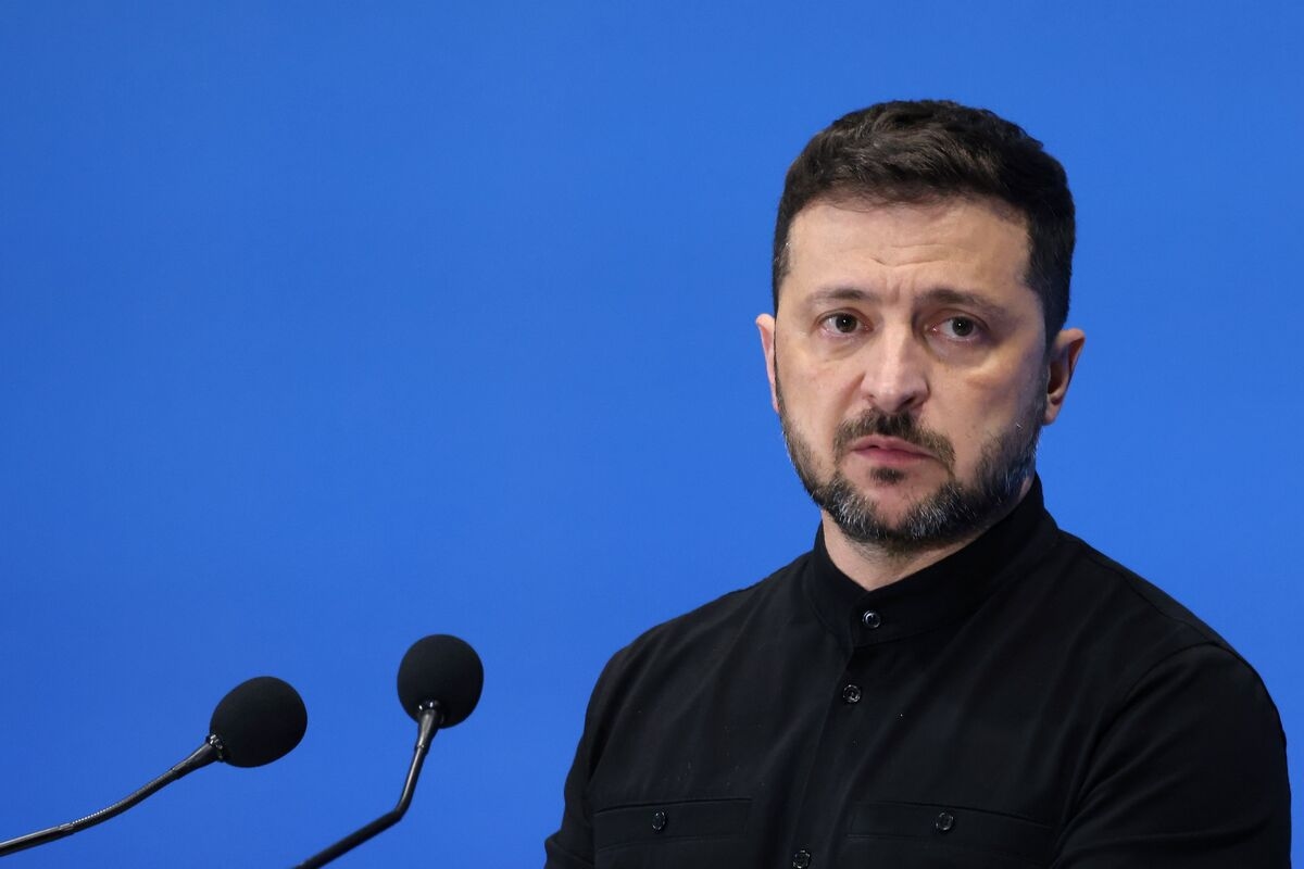 Zelenskiy Says Ukraine Proposed Russia Meeting Next Week