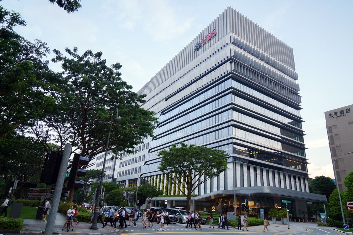 UBS, Citi Among Banks Punished in Singapore Laundering Scandal