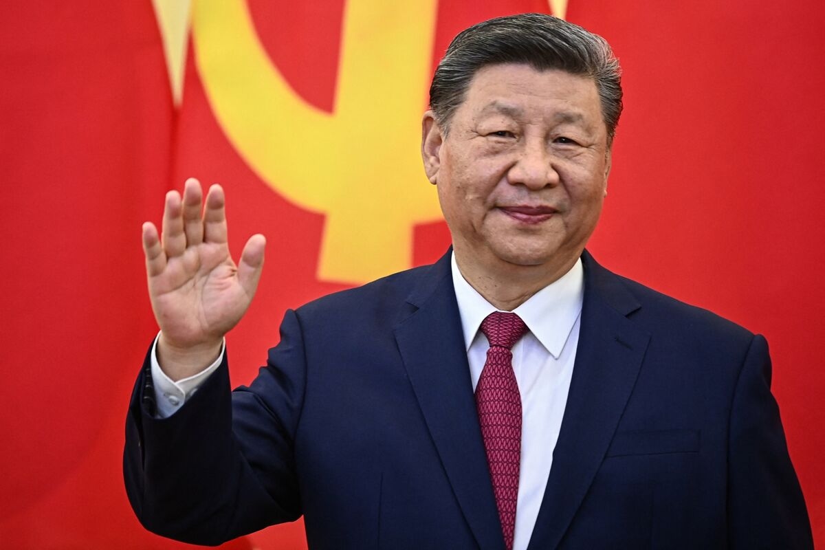 Xi Urges ‘New Model' for China Urban Development in Rare Meeting