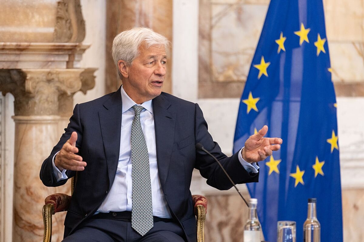 US Tariffs at 30%? C'mon, Europe... Do Something