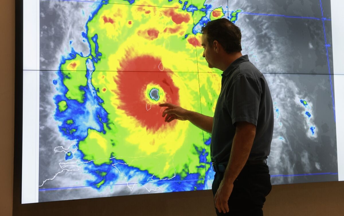 Hiding Weather Data Harms More Than Hurricane Forecasts