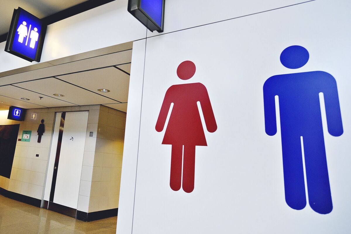 Hong Kong Court Orders Nulling Laws on Sex-Segregated Toilets