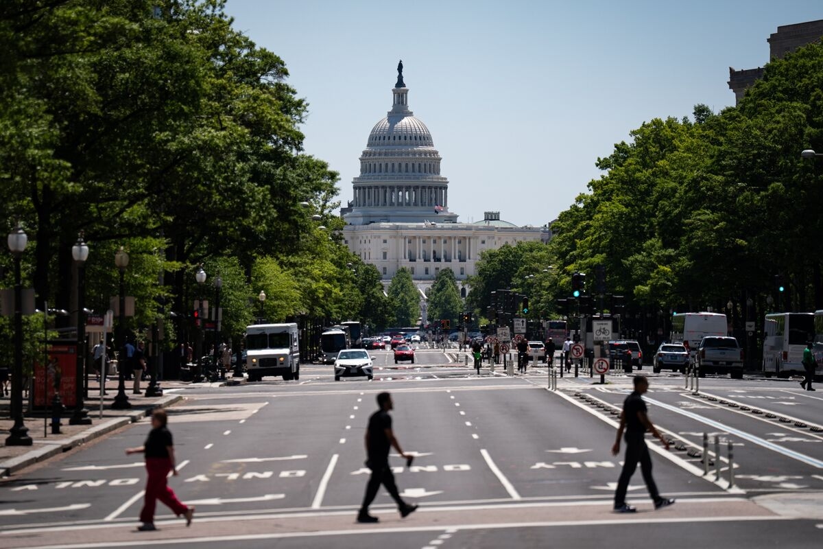 Trump, Republicans Rush to Overcome Internal Clashes on One Big Beautiful Bill