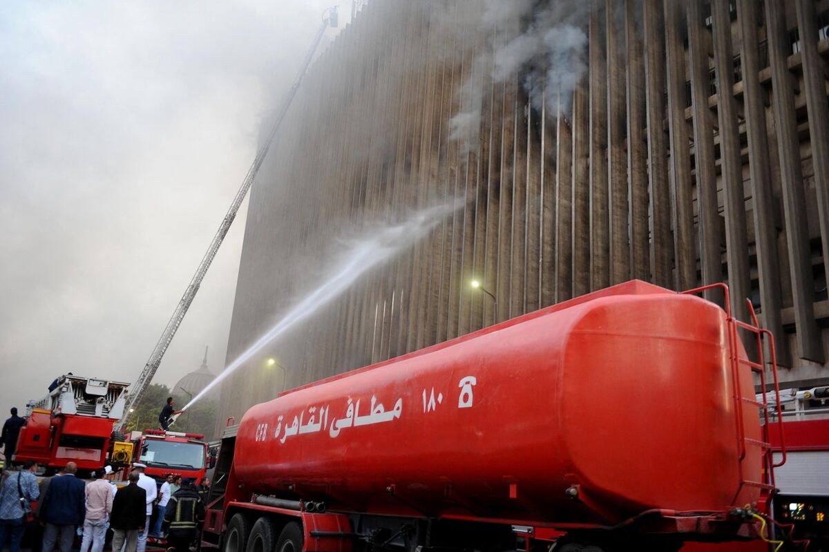 Cairo Building Fire Disrupts Some Telecom Services Across Egypt