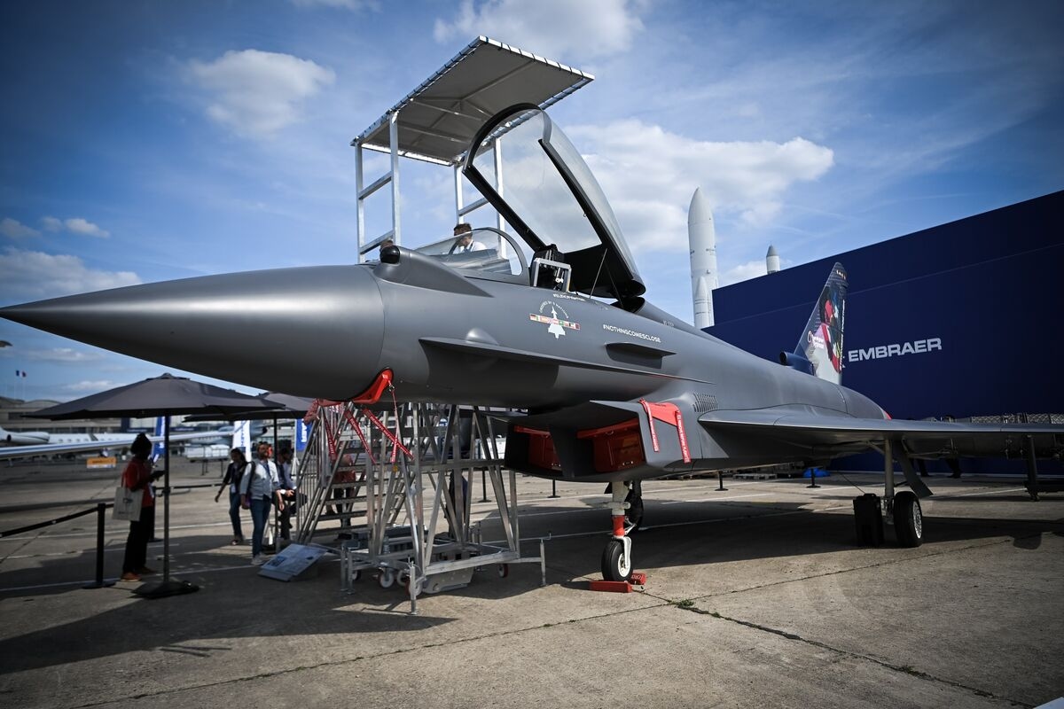 UK Says Turkey's Eurofighter Bid Gains Full Consortium Backing