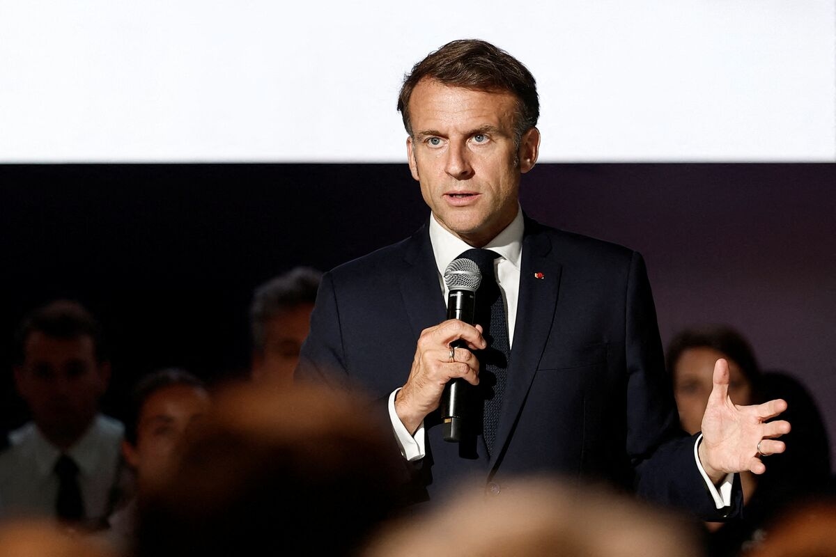 Macron Agrees to Coordinate Approach on Iran With Putin