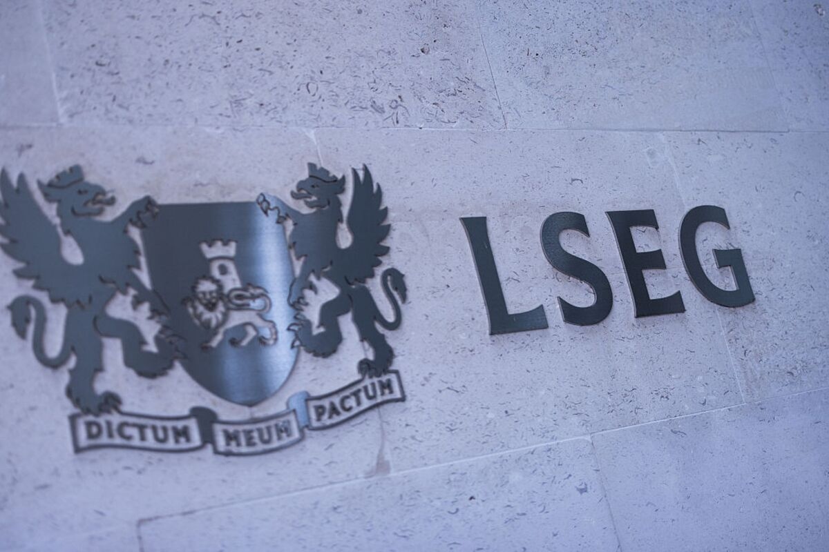 London's Incredible Shrinking Stock Market