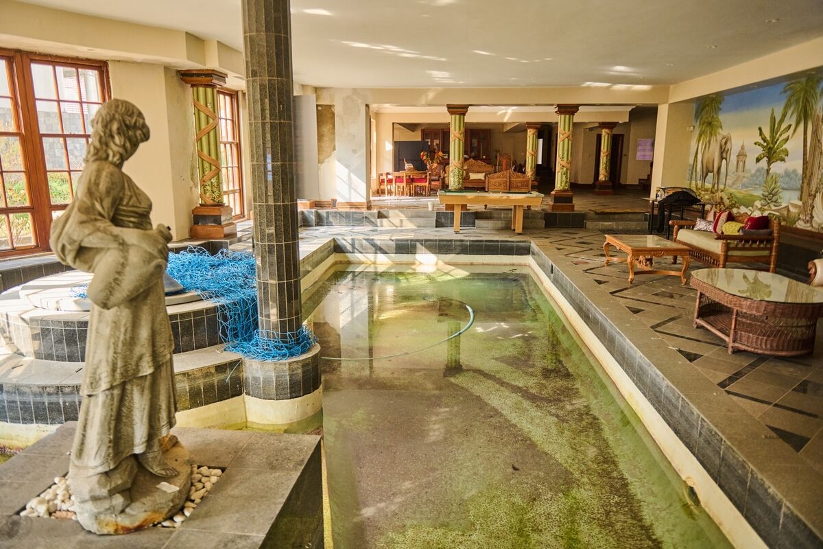 Lavish Homes Left by Fleeing Guptas Up for Sale in South Africa