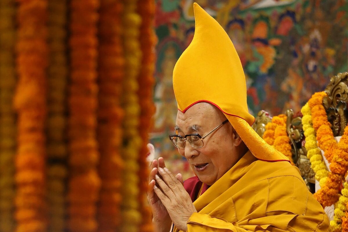 China Criticizes India for Modi's Birthday Wishes to Dalai Lama