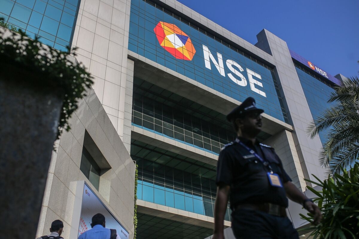 Indian Stocks Regulator Gets Record Settlement Offer from NSE