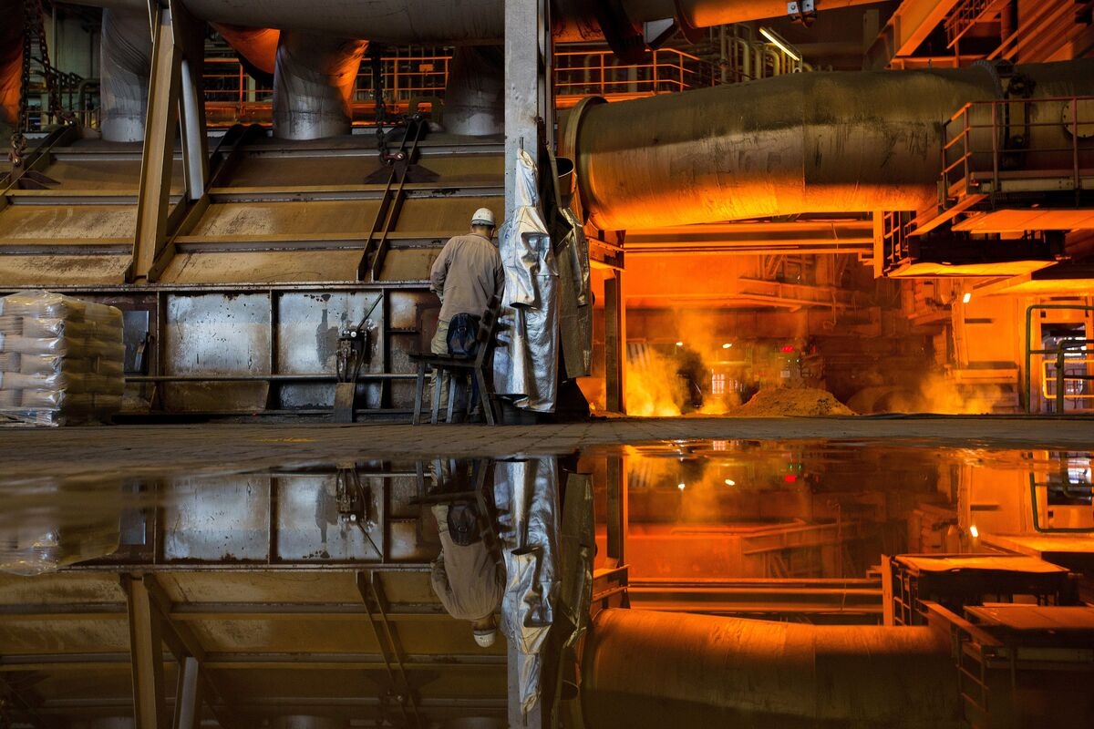 Germany's Industrial Production and Exports Declined in April