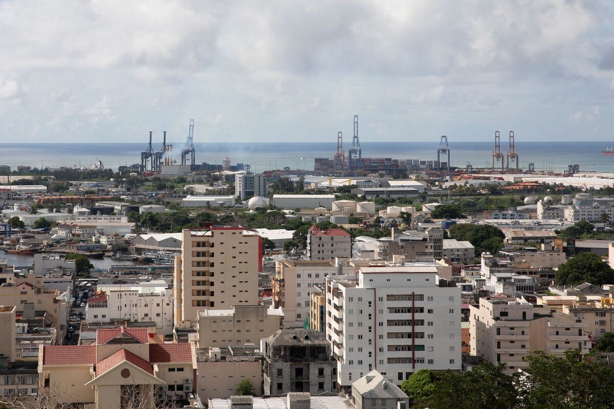 Mauritius Seeks to Boost Power Supply and Warns Cuts are a Risk