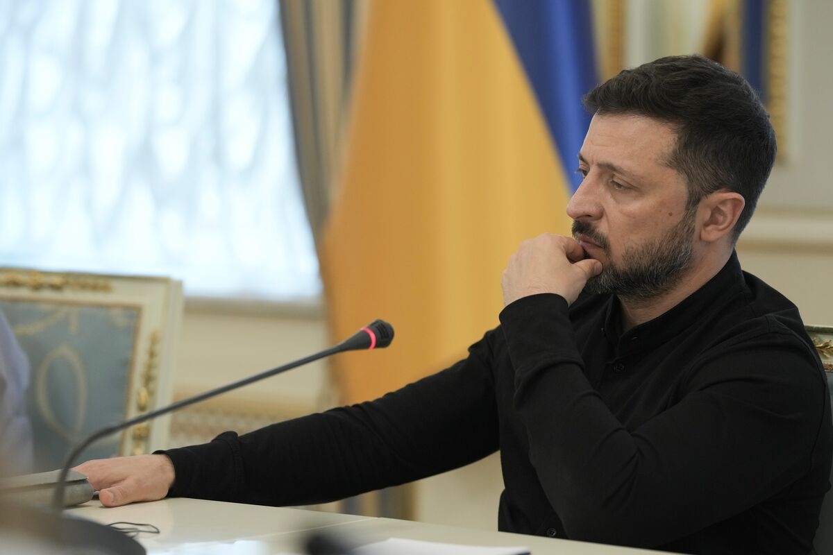 Zelenskiy Moves to Rein In Ukraine's Anti-Corruption Agencies