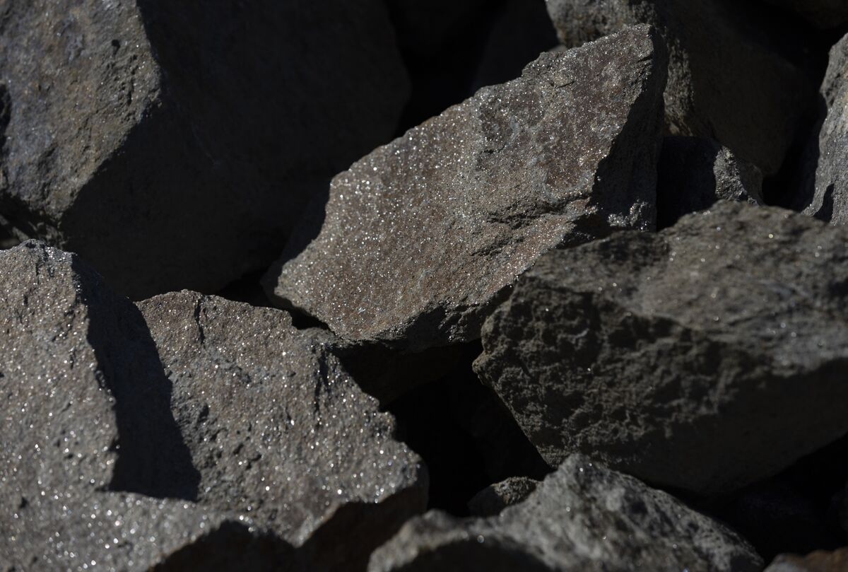 Graphite Producer Syrah Resumes Shipments From Mozambique Mine