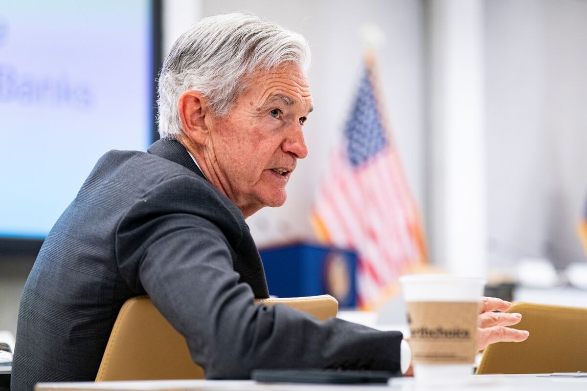 Firing Powell Won't Save Much on Debt Costs, Deutsche Bank Warns
