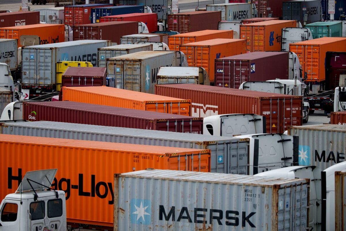 US Trade Partners Race for Deals as Trump Readies Tariff Notices