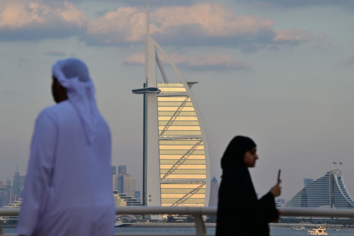 Dubai and Abu Dhabi's Haven Status Tested by Middle East Crisis