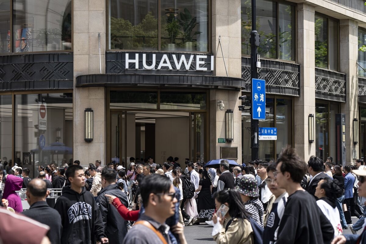 Huawei Bid to Dismiss US Trade Sanction Case Rejected by Judge