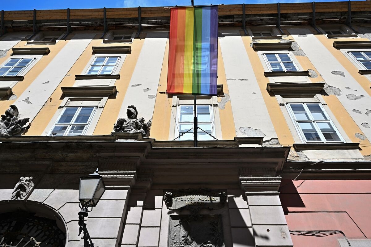 Hungary Set to Hold Pride Parade in Defiance of Orban's Ban