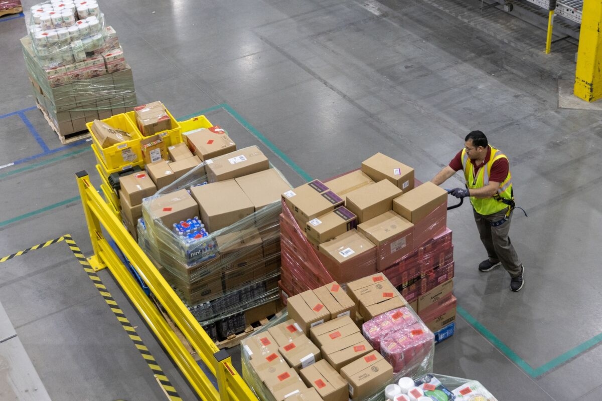 Stressed Consumer Firms Need Tight Inventory, AlixPartners Says