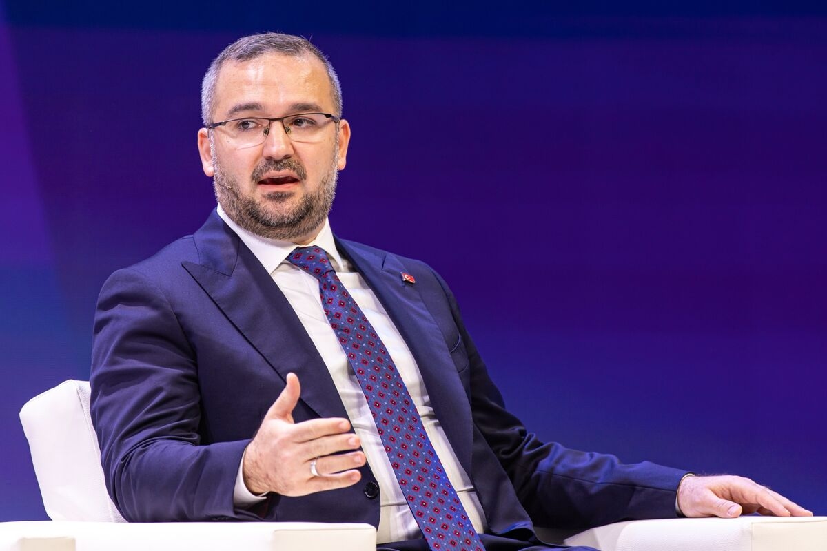 Turkey's Central Bank Signals Caution With Focus on Deposits