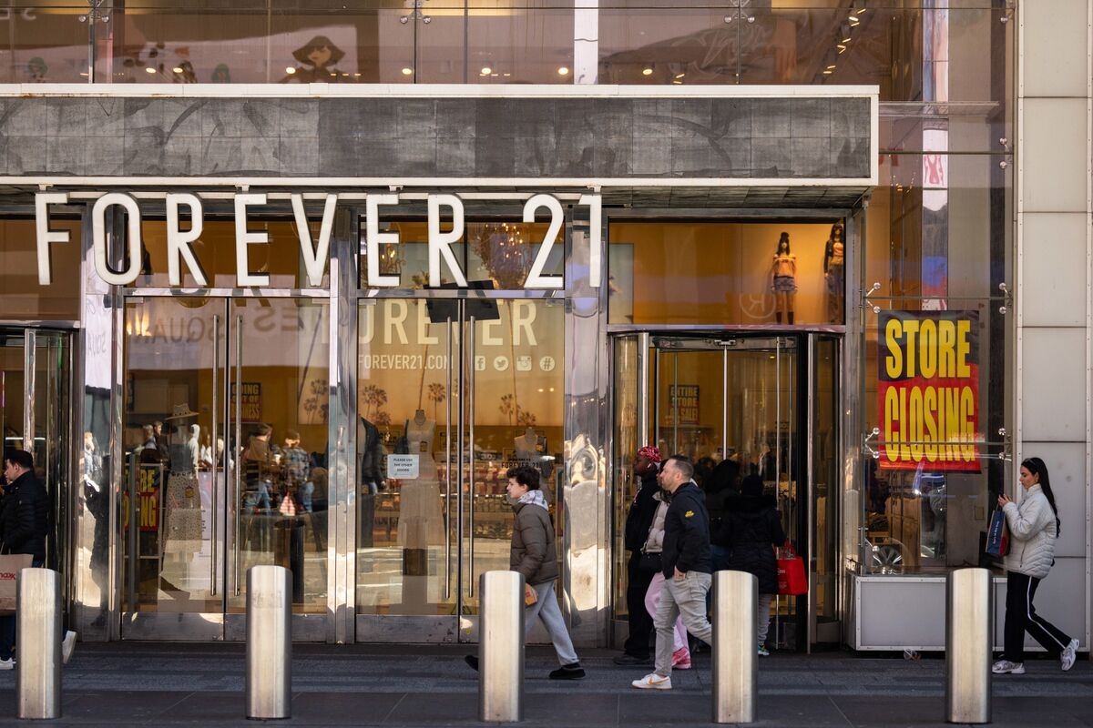 Forever 21's US Operator Wins Court Approval to Liquidate