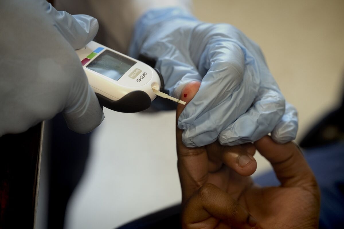Platinum-Backed LifeScan Files Bankruptcy to Hand Over Control