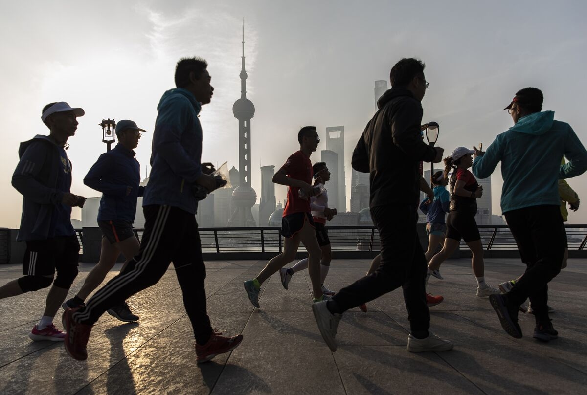 China's Bond ETFs Top $50 Billion in Frenzy Spurred by Deflation