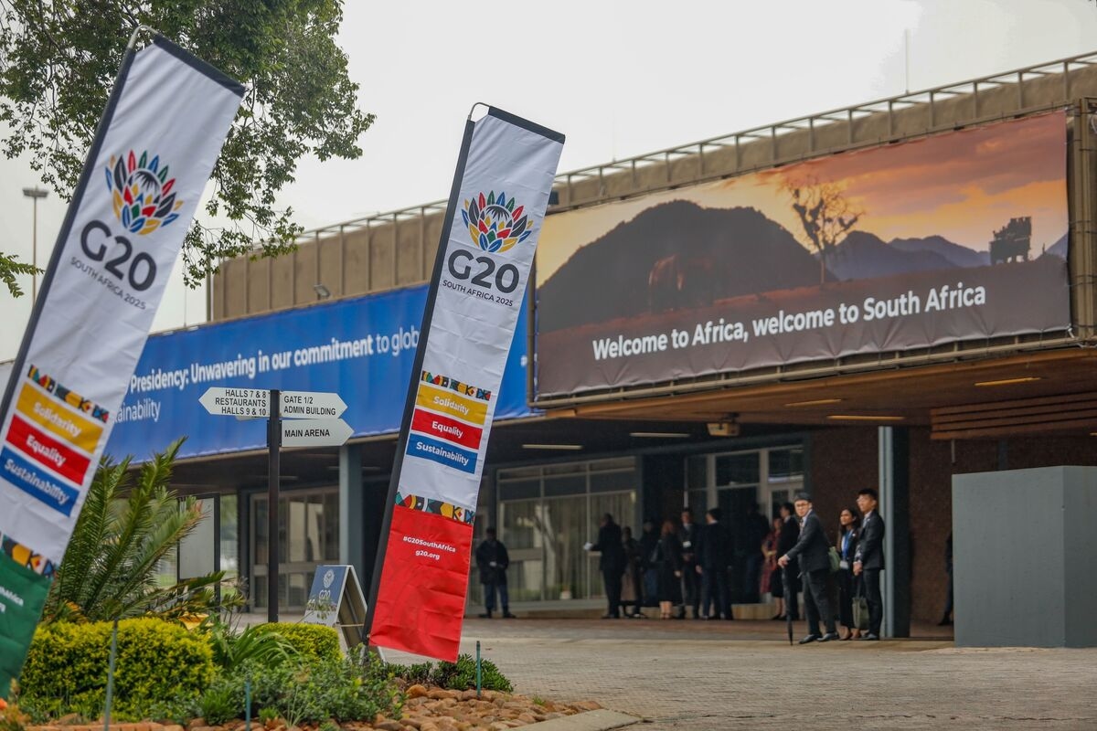 Trump Floats Skipping G-20 Summit, Citing Rift With South Africa