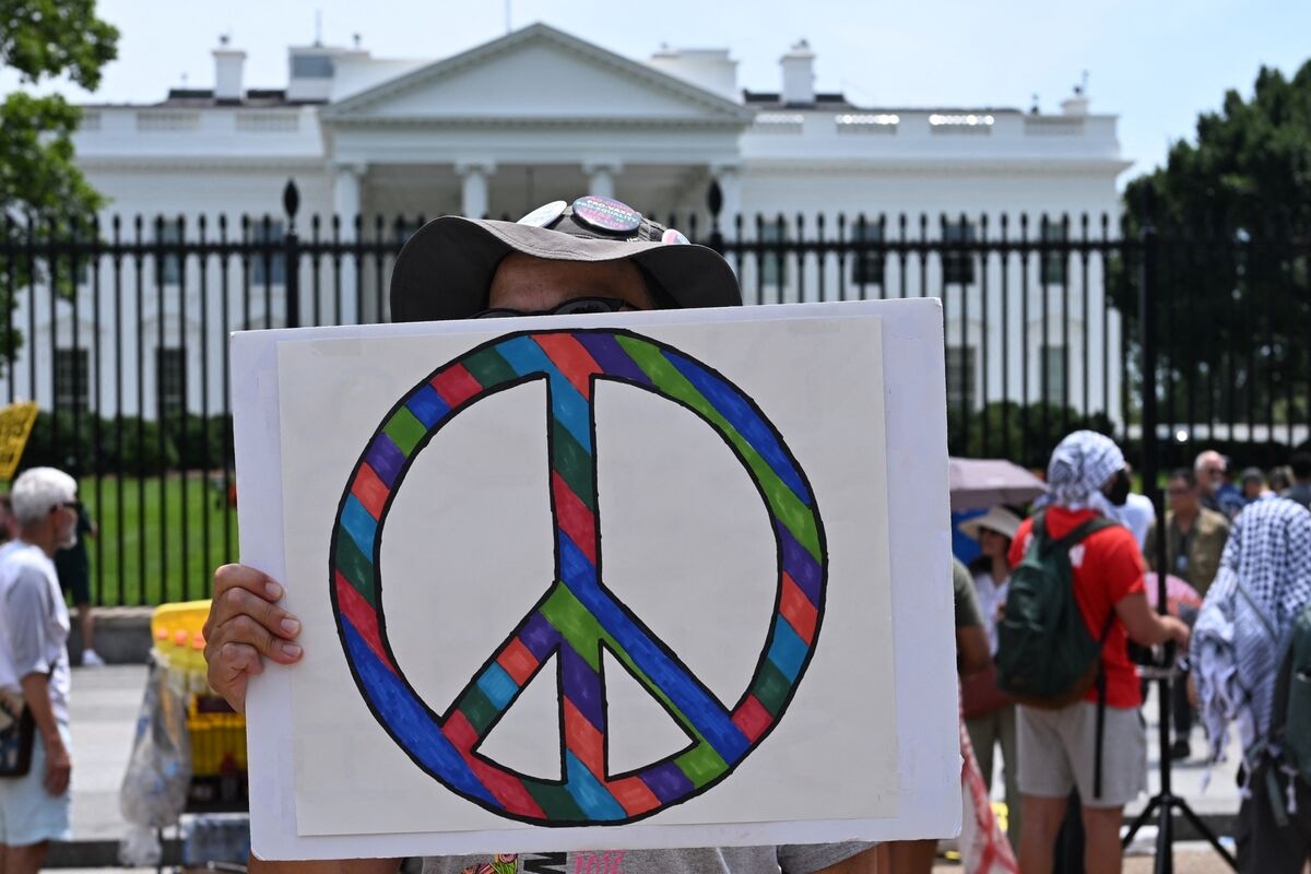 US Shouldn't Let Iran Ceasefire Go to Waste