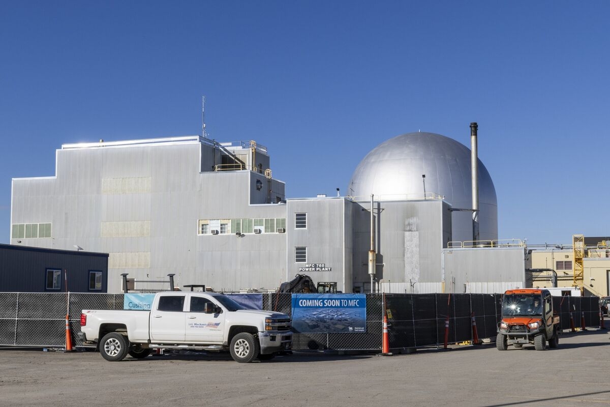 Oklo Hires Kiewit to Build Small Nuclear Plant at Idaho Lab