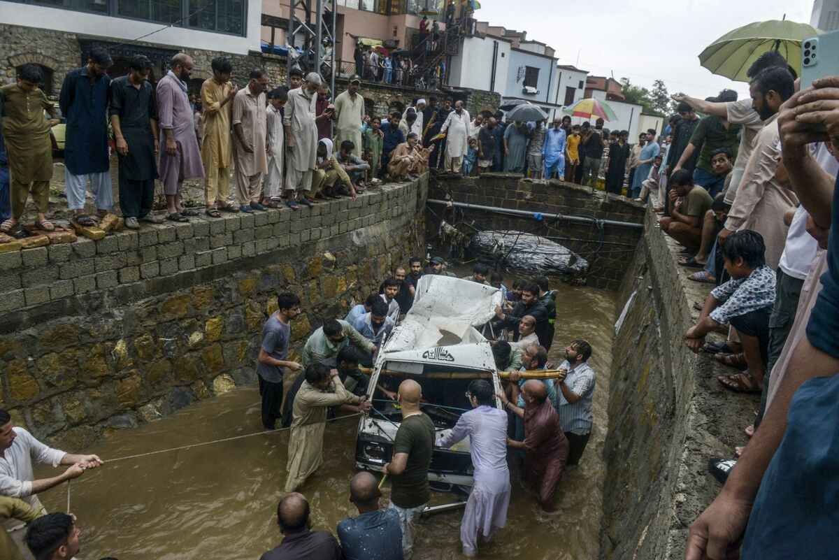 Pakistan Braces for More Rainfall Days After Deadly Floods