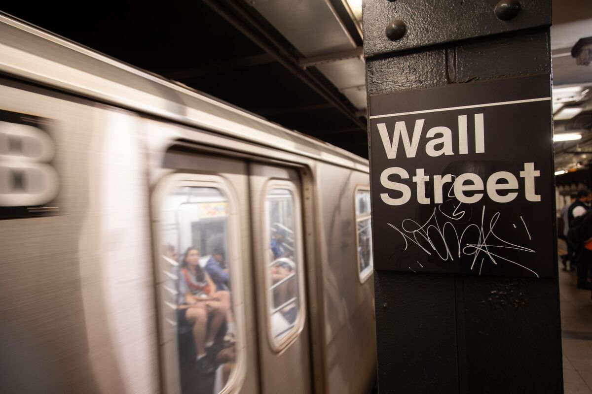 Stock Valuations Are Even Making Some Bulls Uneasy