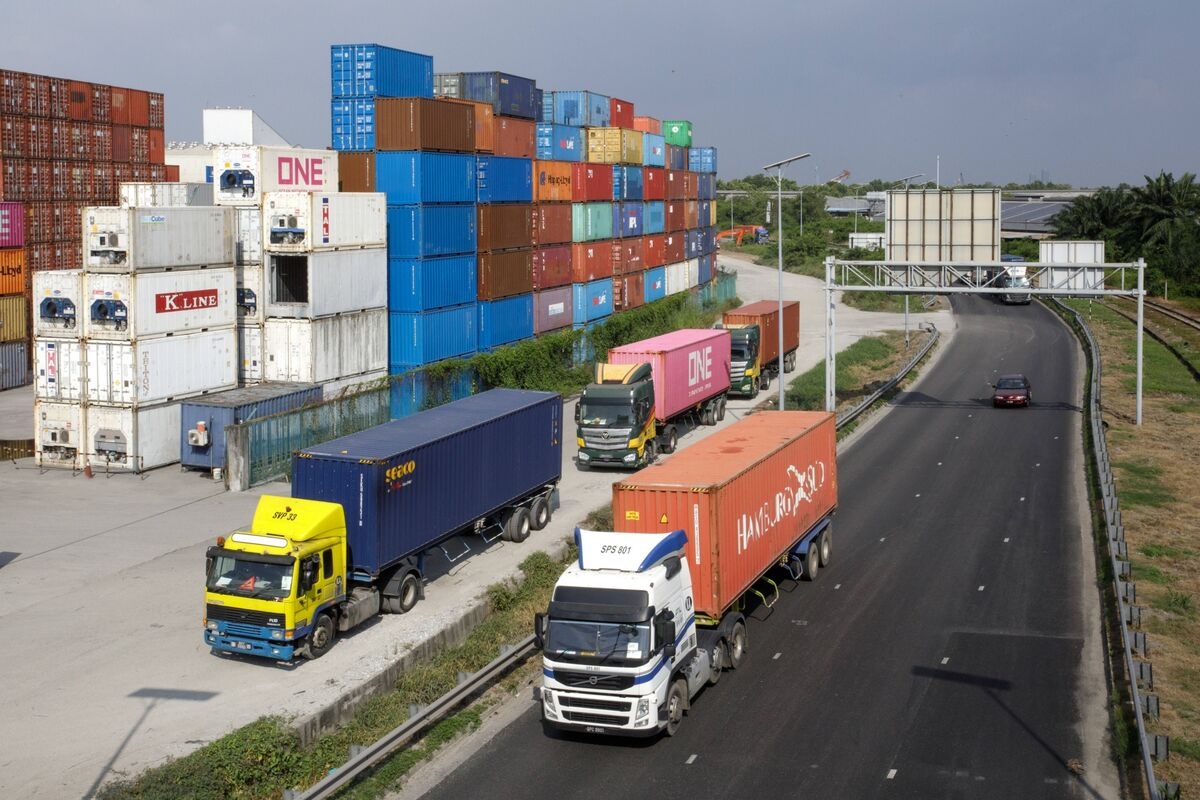 Malaysia Optimistic of Deal to Lower US Tariffs Before Deadline