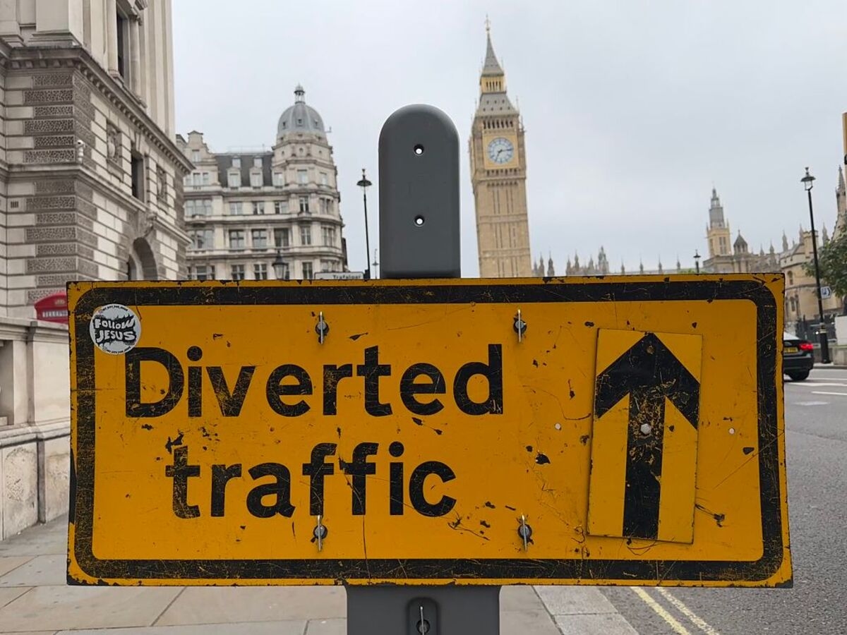 Can Anyone in Britain Run a Government?