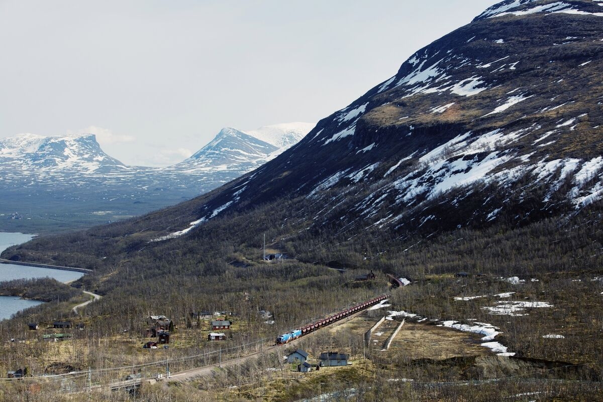 The Run-Down Arctic Railway That's a Prime Target for Russia
