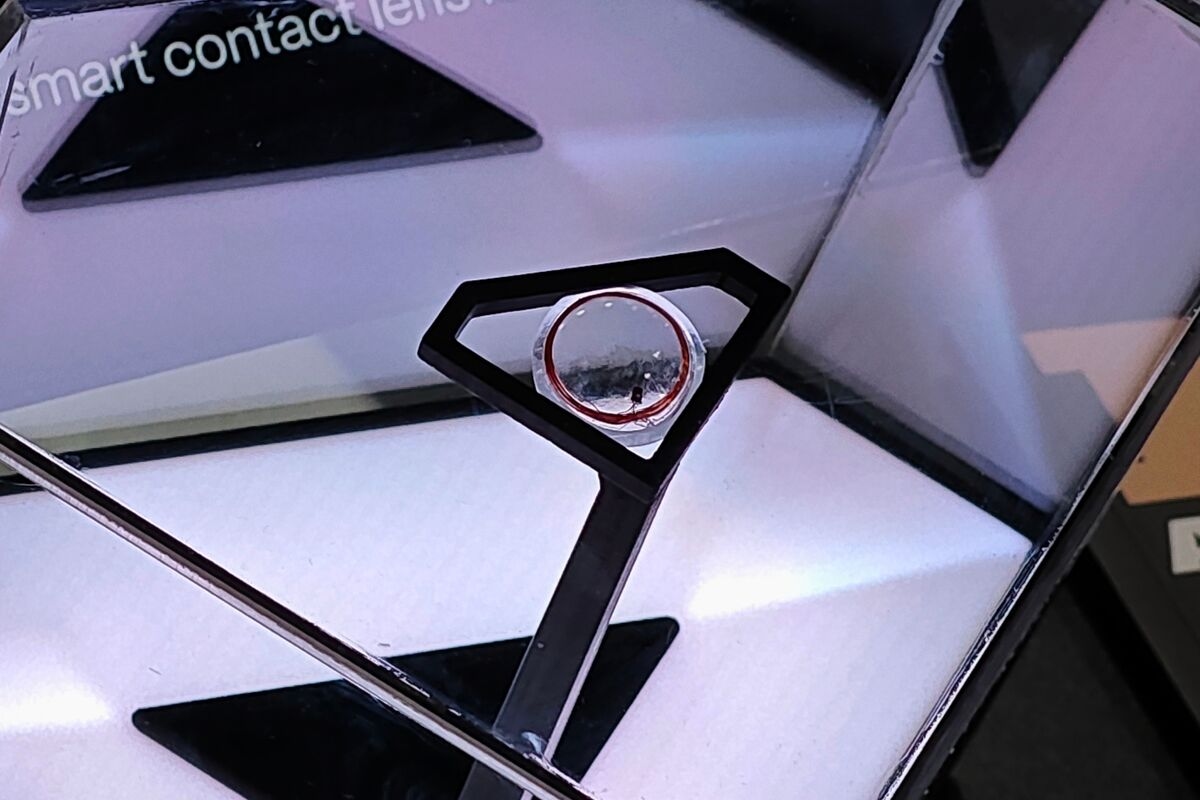 Dubai Startup Raises $250 Million for Night-Vision Contact Lens