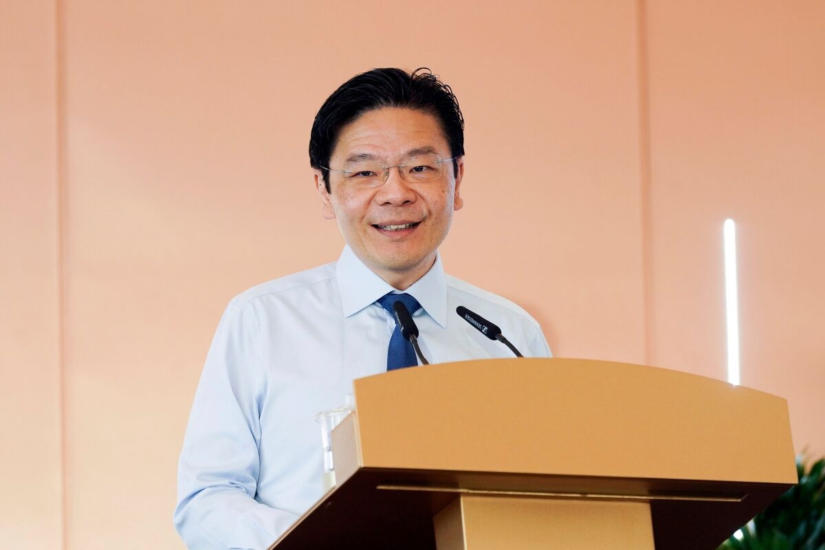 Singapore's Premier Vows Closer China Cooperation in Xi Meeting