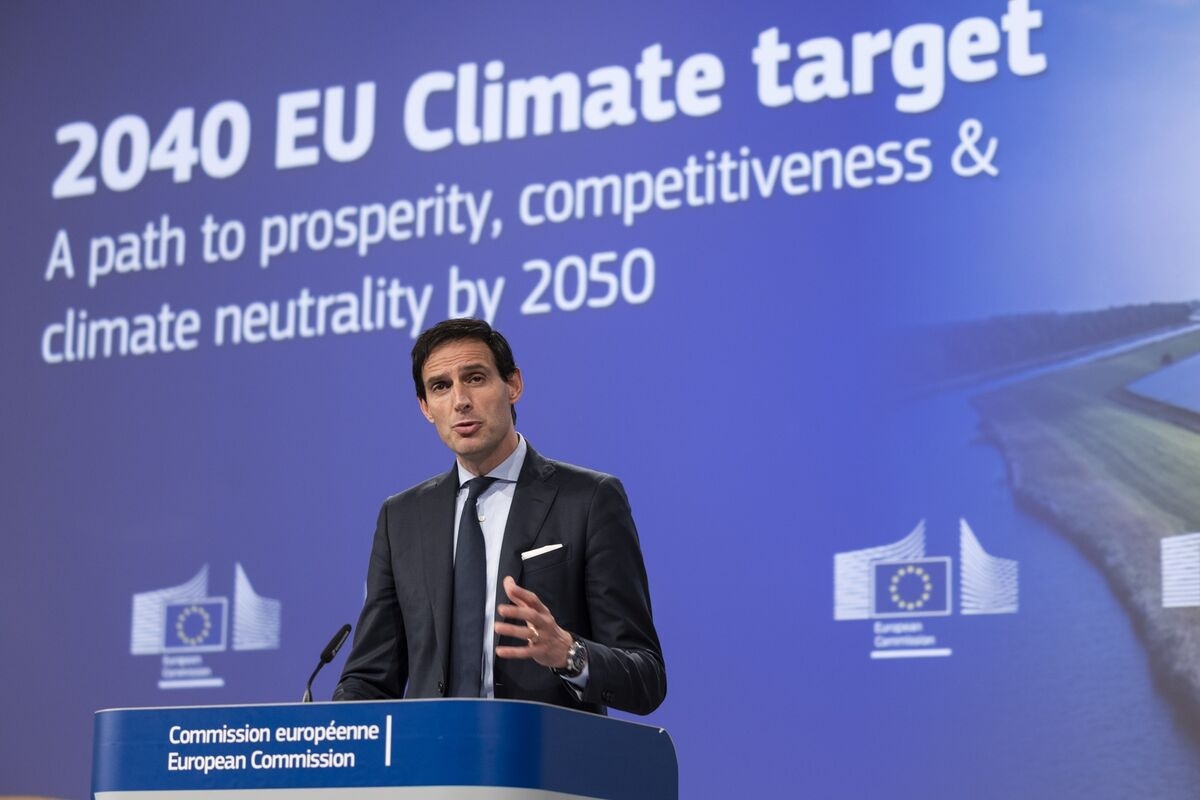 EU Climate Chief Expects Pension Funds to Help Revamp Grids